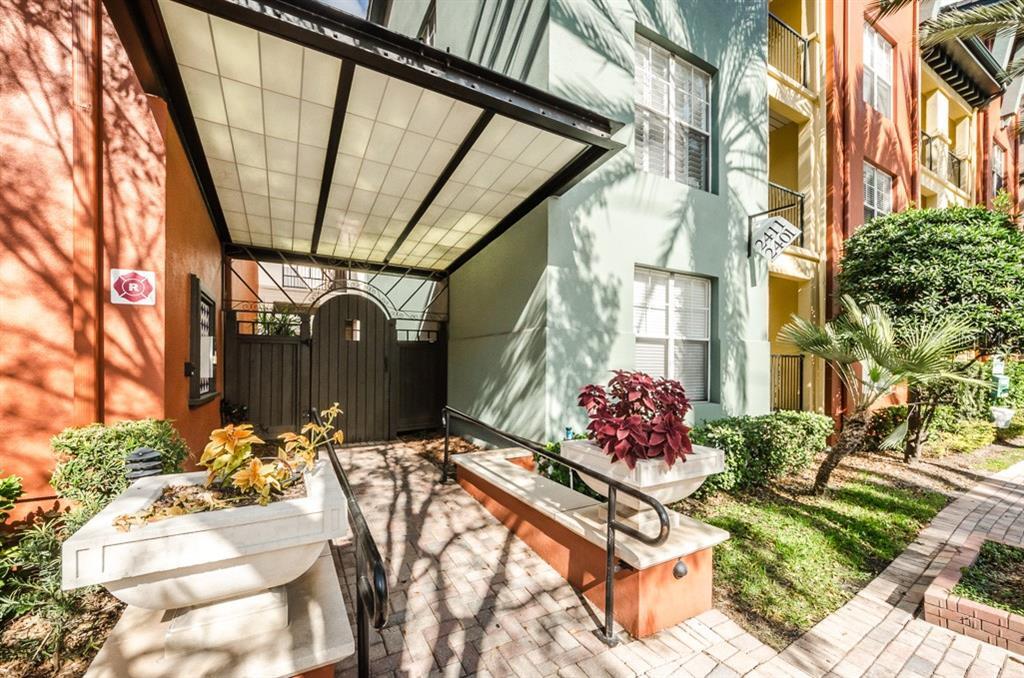 Foto principal - 2411 W Horatio St