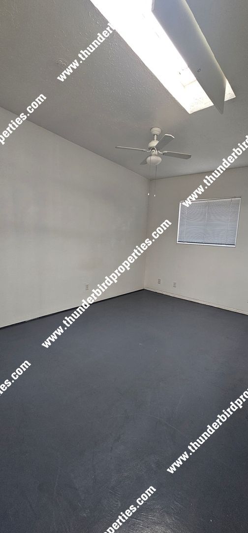 Foto del edificio - 2124 Oxford Ave SE