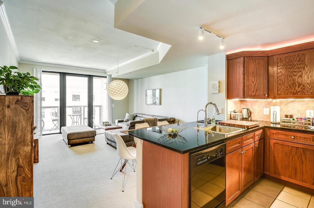Foto principal - 616 E St NW