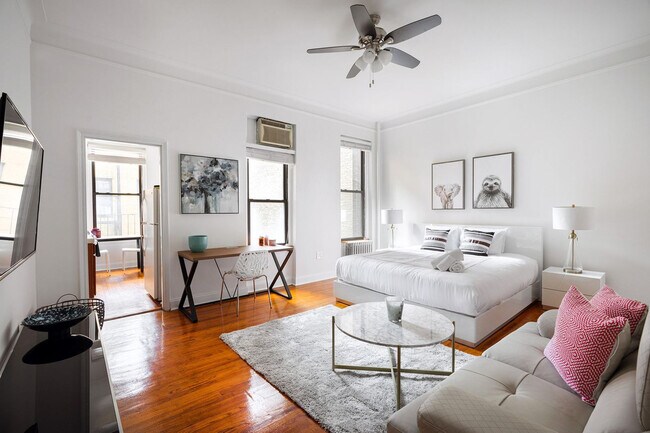 Foto del edificio - 346 W 17th St