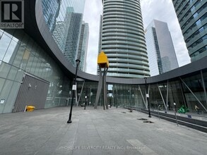 Building Photo - 14 York St
