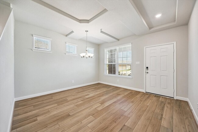 Building Photo - 906 Barstow Dr