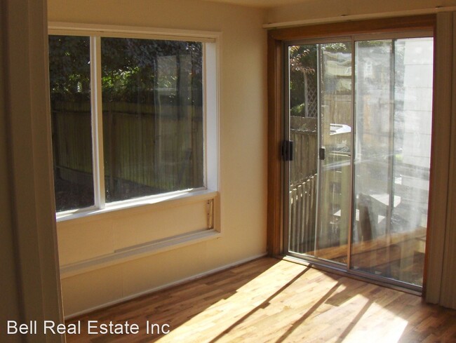 Building Photo - 3 br, 1 bath House - 2825 Hilyard St