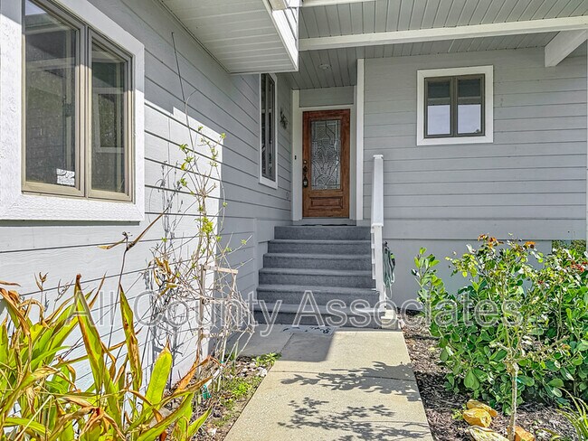 Foto del edificio - 1007 S Pointe Alexis Dr