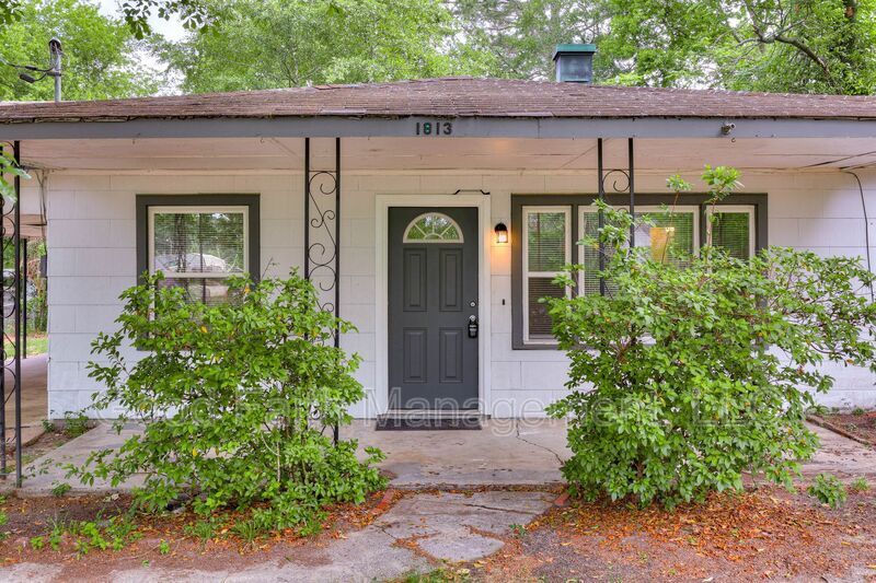 Primary Photo - 1813 Alder Dr