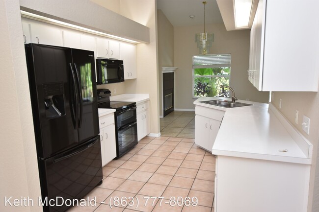 Building Photo - 4 br, 2 bath House - 3440 Summerwood Way