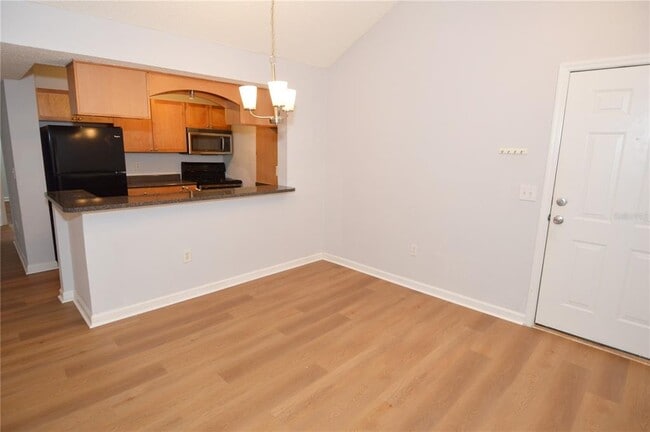 Building Photo - 2500 Winding Creek Blvd
