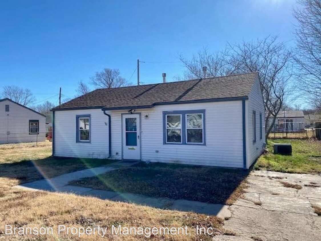 Primary Photo - 2 br, 1 bath House - 4418 S Jade