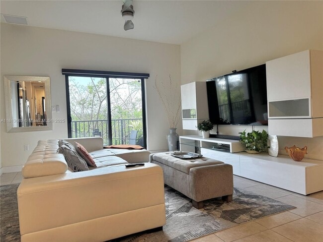 Foto del edificio - 8175 NW 104th Ave