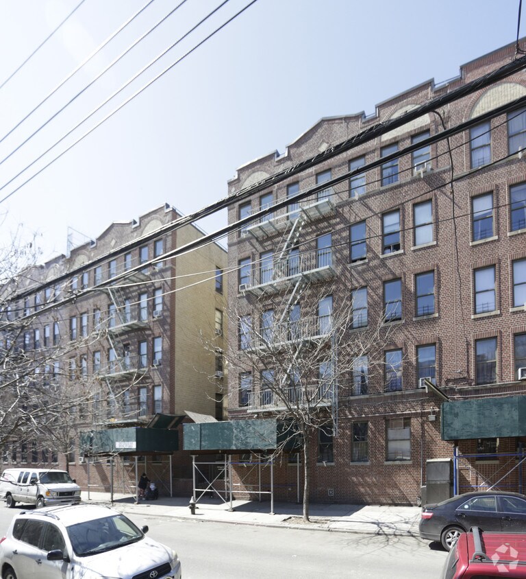 Building Photo - 1335-1361 College Ave