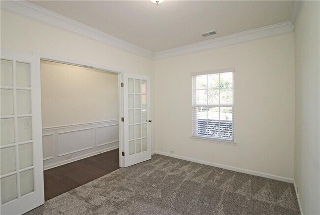 Foto del edificio - 1390 Napa Valley Dr SW