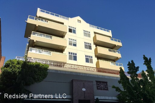 Foto del edificio - 116 Warren Ave N