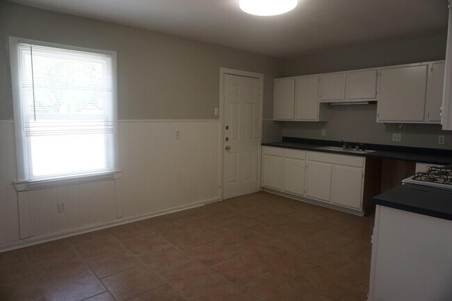 Foto del edificio - 4314 32nd St