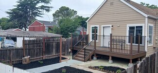 Building Photo - 720-722 6th St