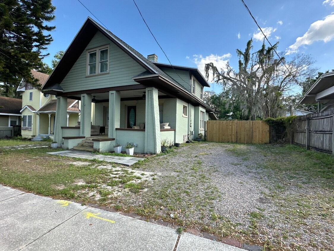 Primary Photo - Stunning renovated historic home in the he...