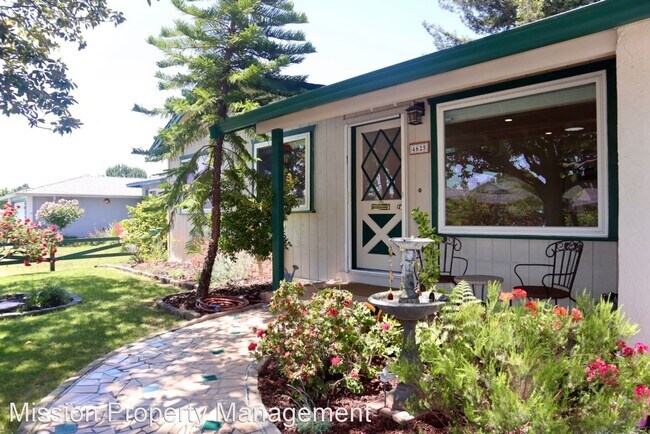 Building Photo - 3 br, 2 bath House - 4625 Nelson St