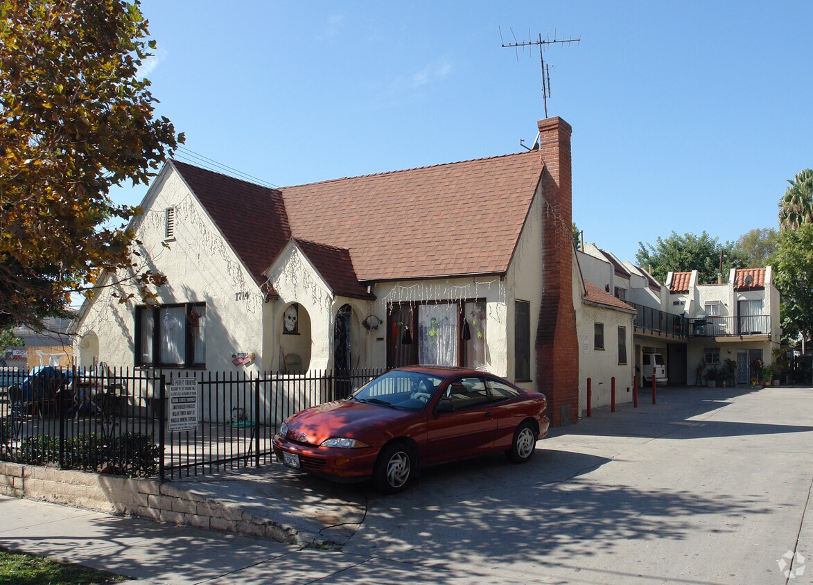 Primary Photo - 1714 N Spurgeon St