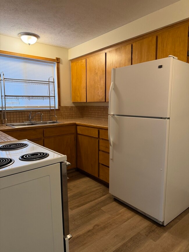 Building Photo - 181 Chase St