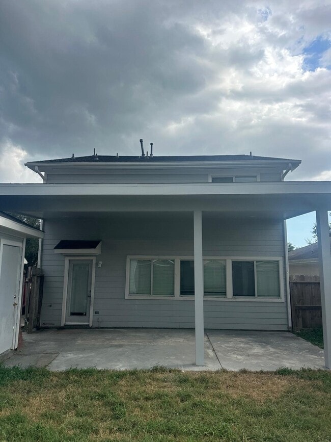 Foto del edificio - 19818 Lindenwick Ct