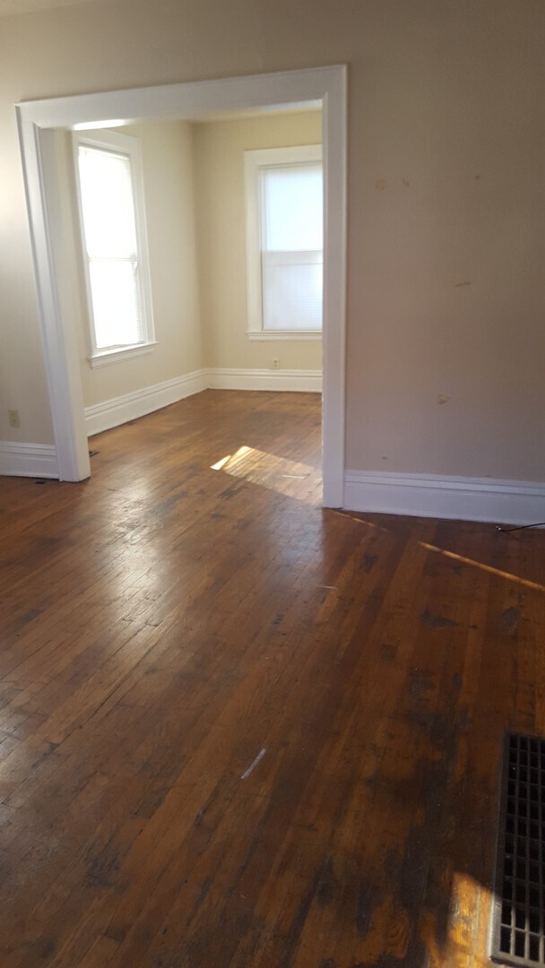 Foto del edificio - 239-241 e 12th Ave