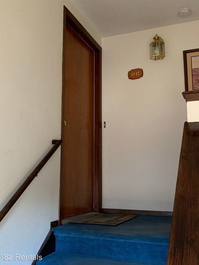 Building Photo - 2 br, 1 bath House - 4942 Basswood Drive
