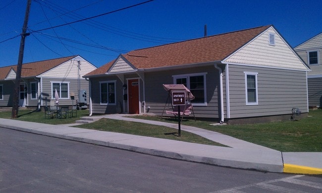 Building Photo - Hymann Heights Apartments