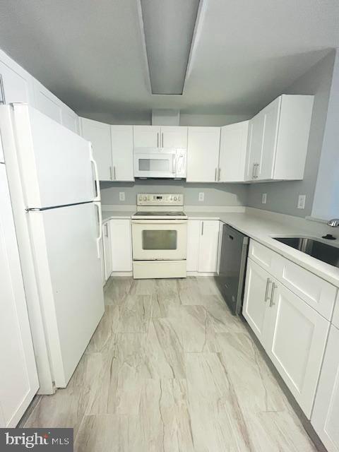 Building Photo - 4403 Silverbrook Ln