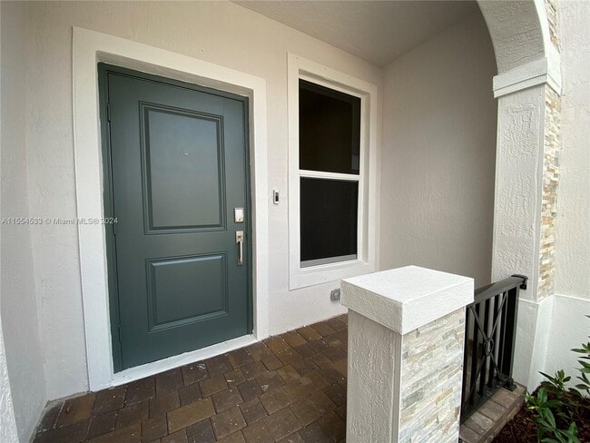 Building Photo - 2731 NW 55th Way