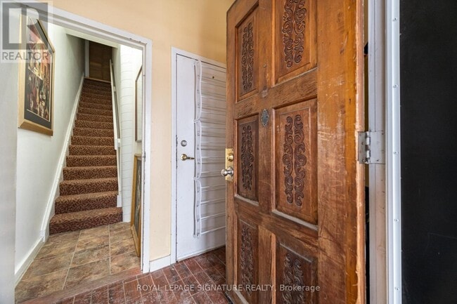 Building Photo - 46 Armstrong Ave