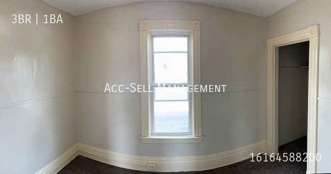 Building Photo - 801 Crosby St NW