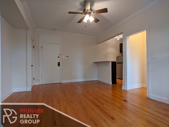 Foto del edificio - 4616 N Paulina St