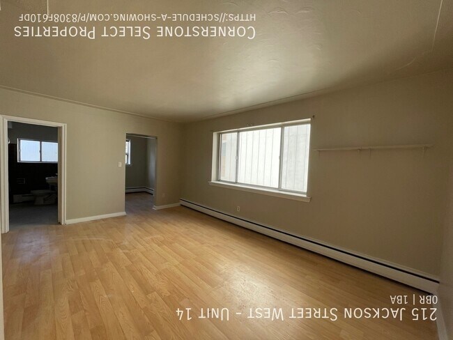 Building Photo - 215 Jackson St W