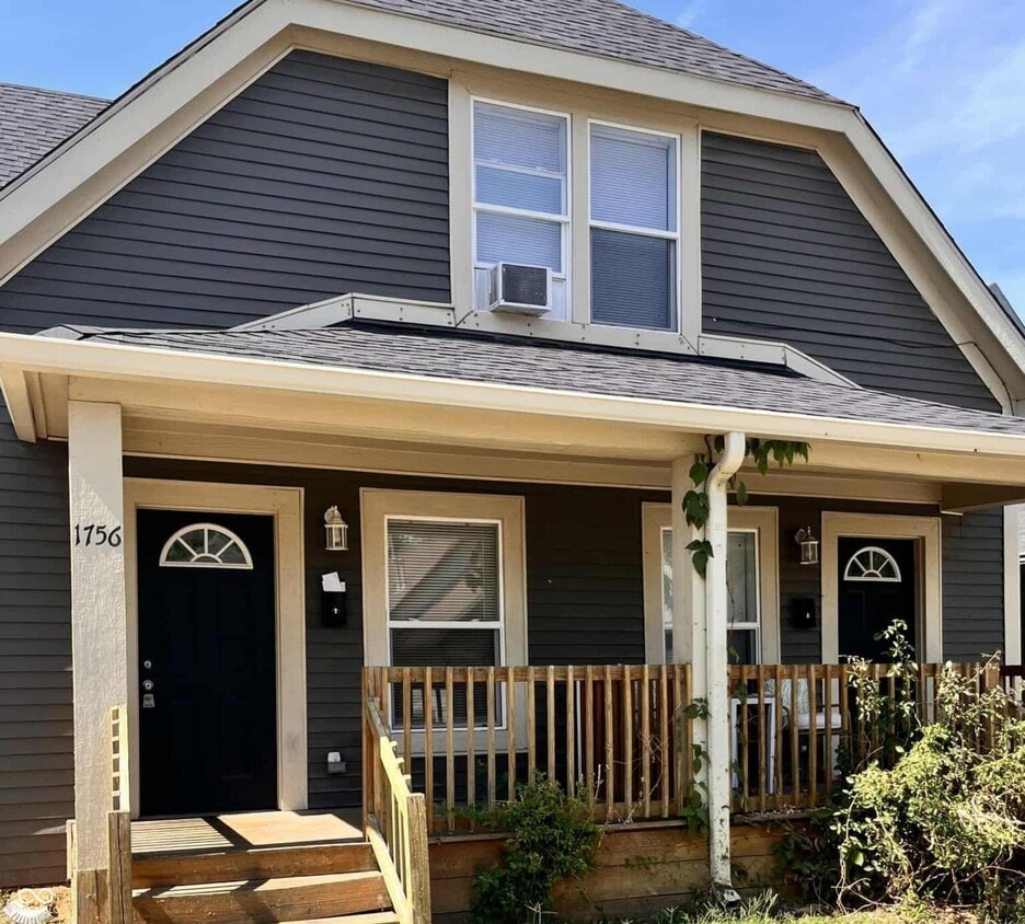 Foto principal - 1756 S Delaware St