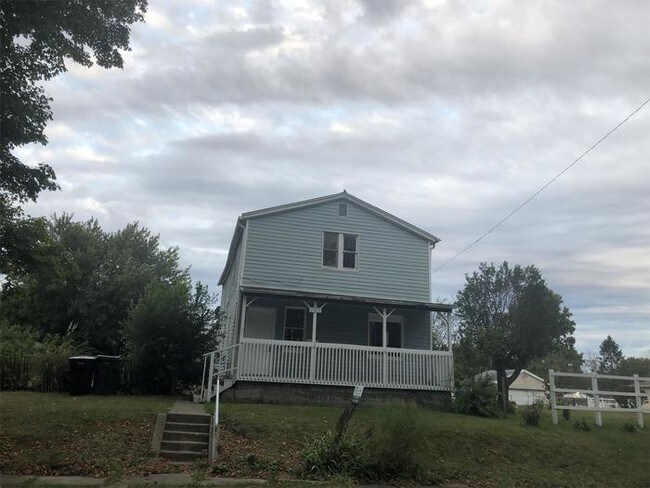 Building Photo - 2205 S William St, South Bend, IN, 46613