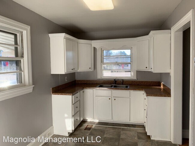 Foto del edificio - 3 br, 1 bath House - 1212 Dabney Dr.