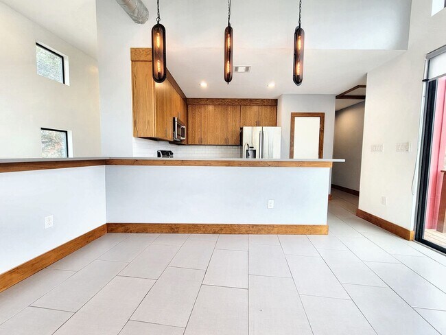 Foto del edificio - 325 Southwind Rd