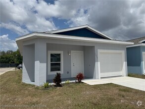 Building Photo - 1517 Las Villas Blvd