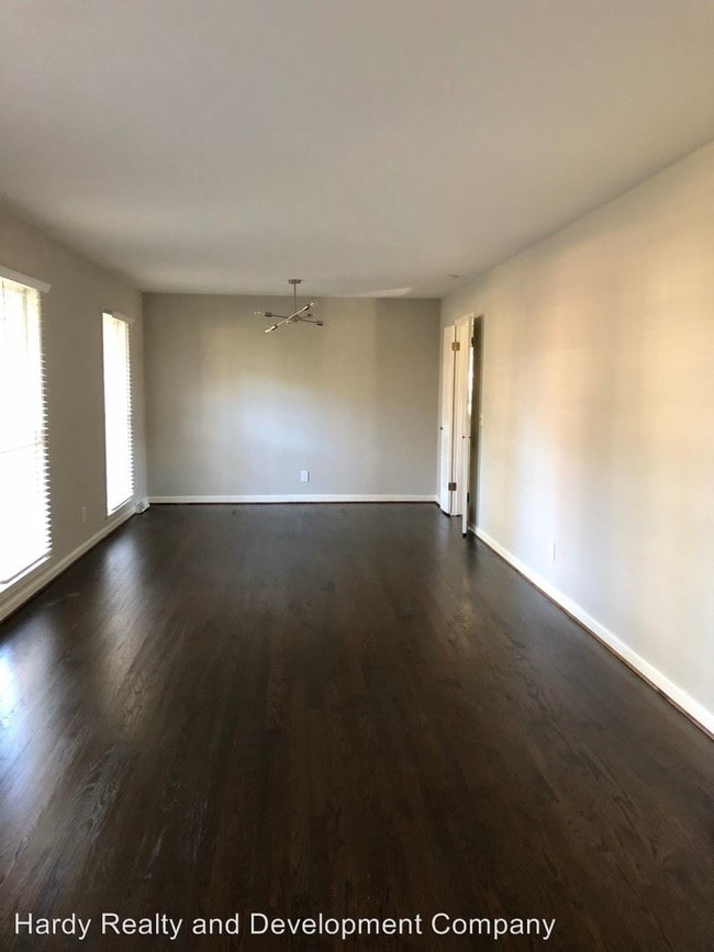 Building Photo - 4 br, 2 bath House - 105 Rollingwood Circle