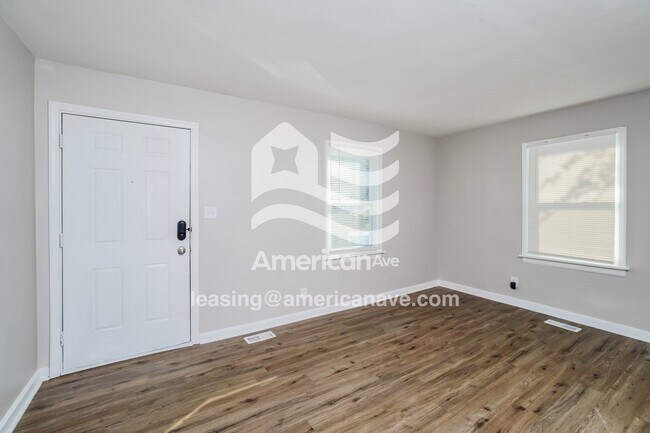 Foto del edificio - 2721 Algonquin Pkwy