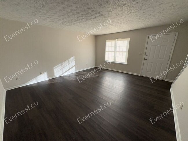 Building Photo - 426 Bainbridge Dr