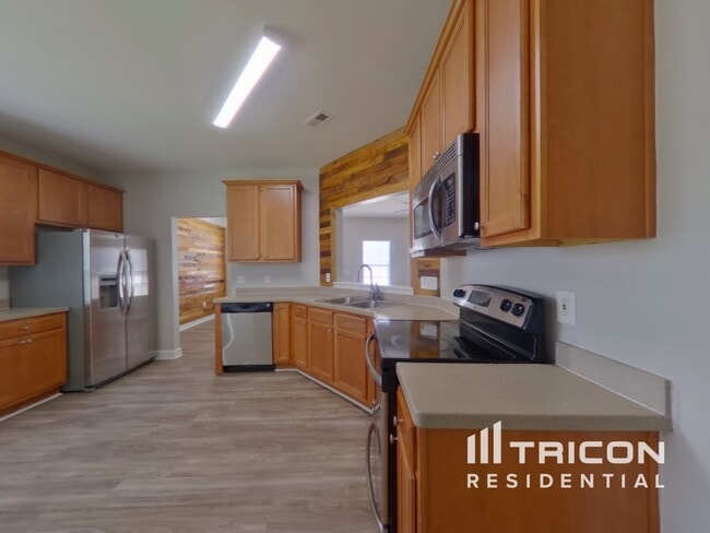 Building Photo - 8326 Knapp Ct