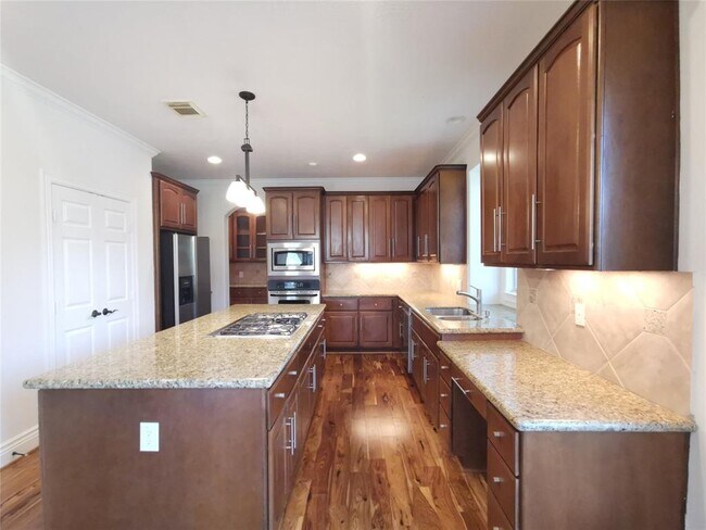 Building Photo - 5111 Weatherstone Cir
