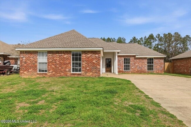 Building Photo - 168 Cedar Spring Cir