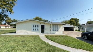 Building Photo - 6011 Middleground Dr