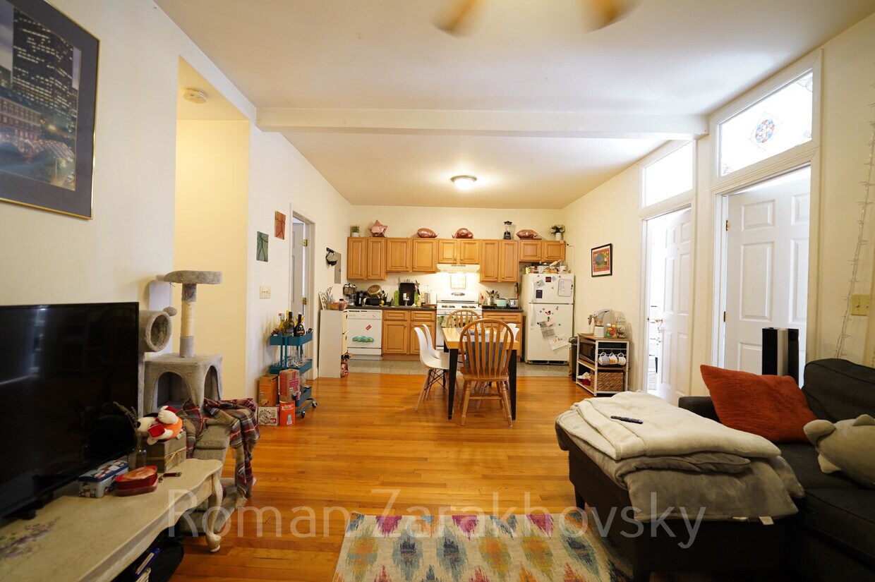 Primary Photo - 25 Cummings Rd