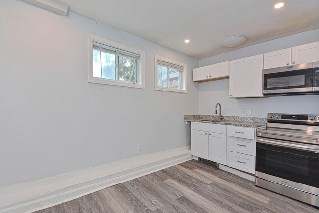 Building Photo - 155 Onset Ave