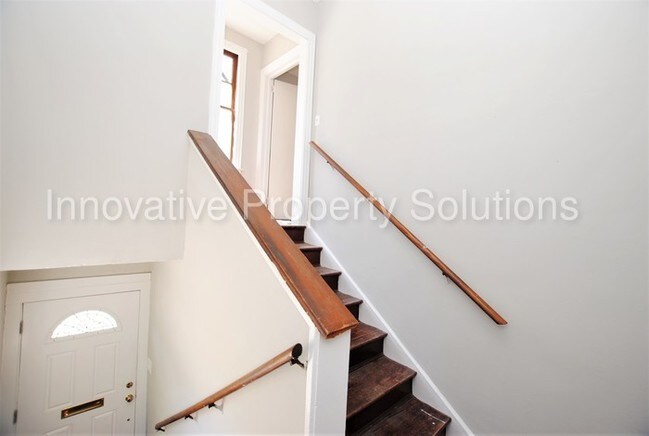 Foto del edificio - 1215 Willow Branch Ave