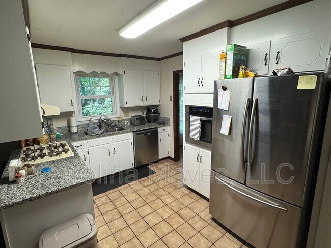 Foto del edificio - 502 Rosebud Ln
