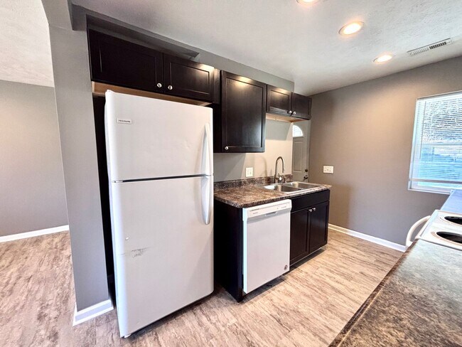 Foto del edificio - 3222 S 40th St