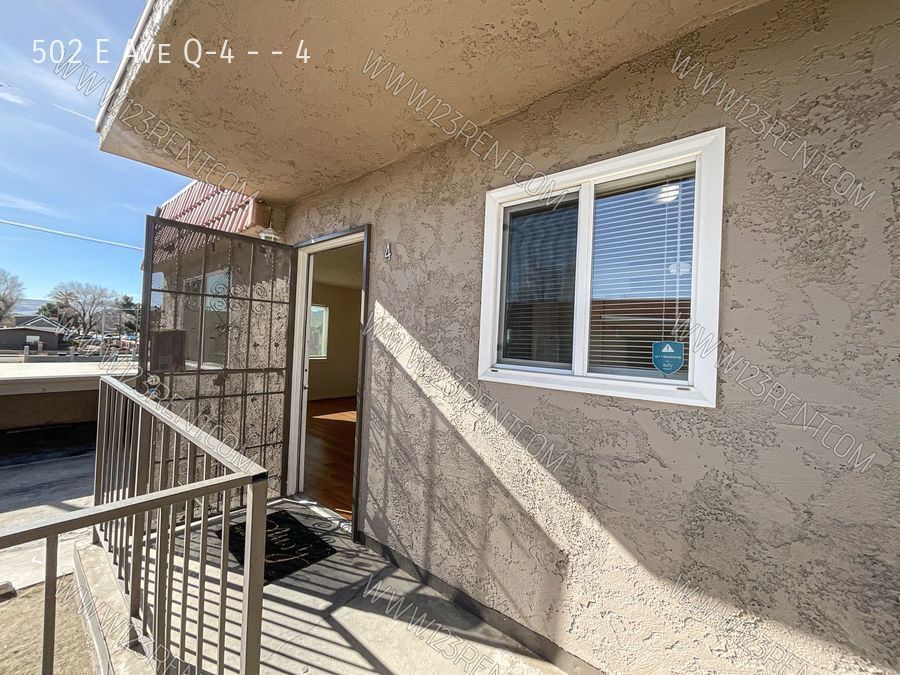 502 E Ave Q-4 Unit 4, Palmdale, CA 93550 - Room for Rent in Palmdale ...